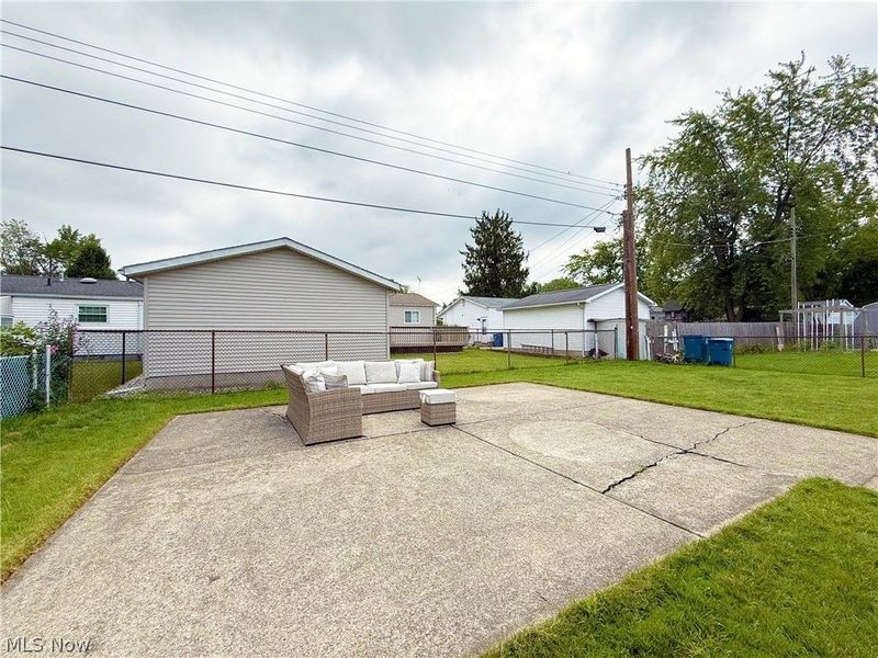 4713 Meadow Lane, Lorain, OH 44055 Photo 10