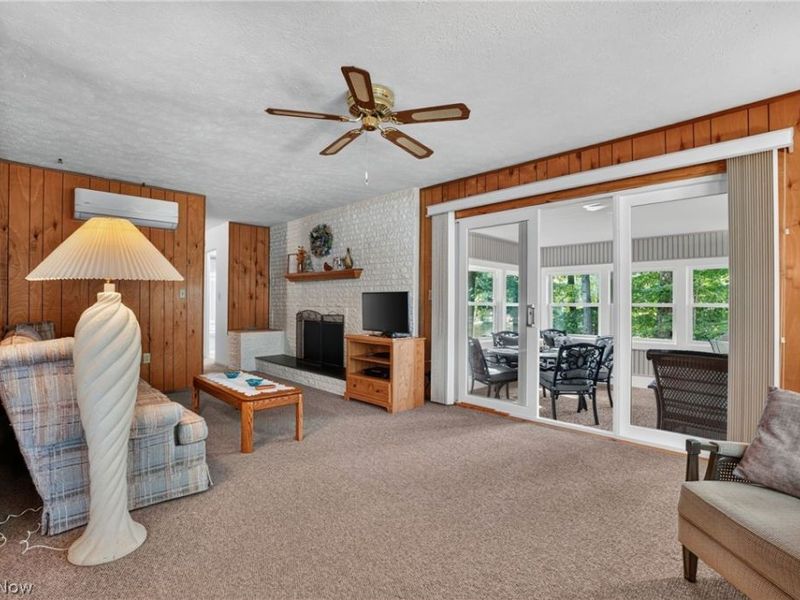 2415 Plum Creek Drive, Roaming Shores, OH 44084 Photo 11