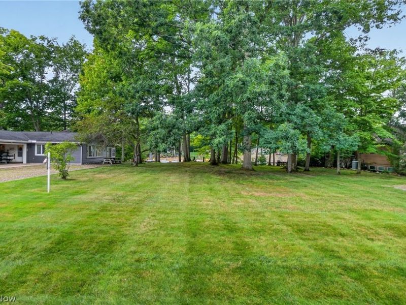 2415 Plum Creek Drive, Roaming Shores, OH 44084 Photo 43