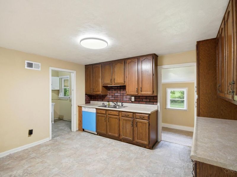 4239 brookside, Batavia, OH 45103 Photo 6