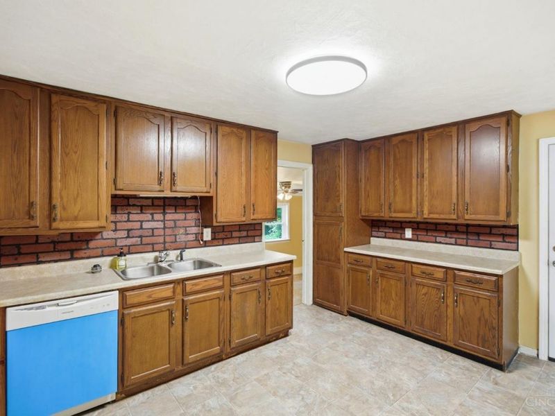 4239 brookside, Batavia, OH 45103 Photo 7