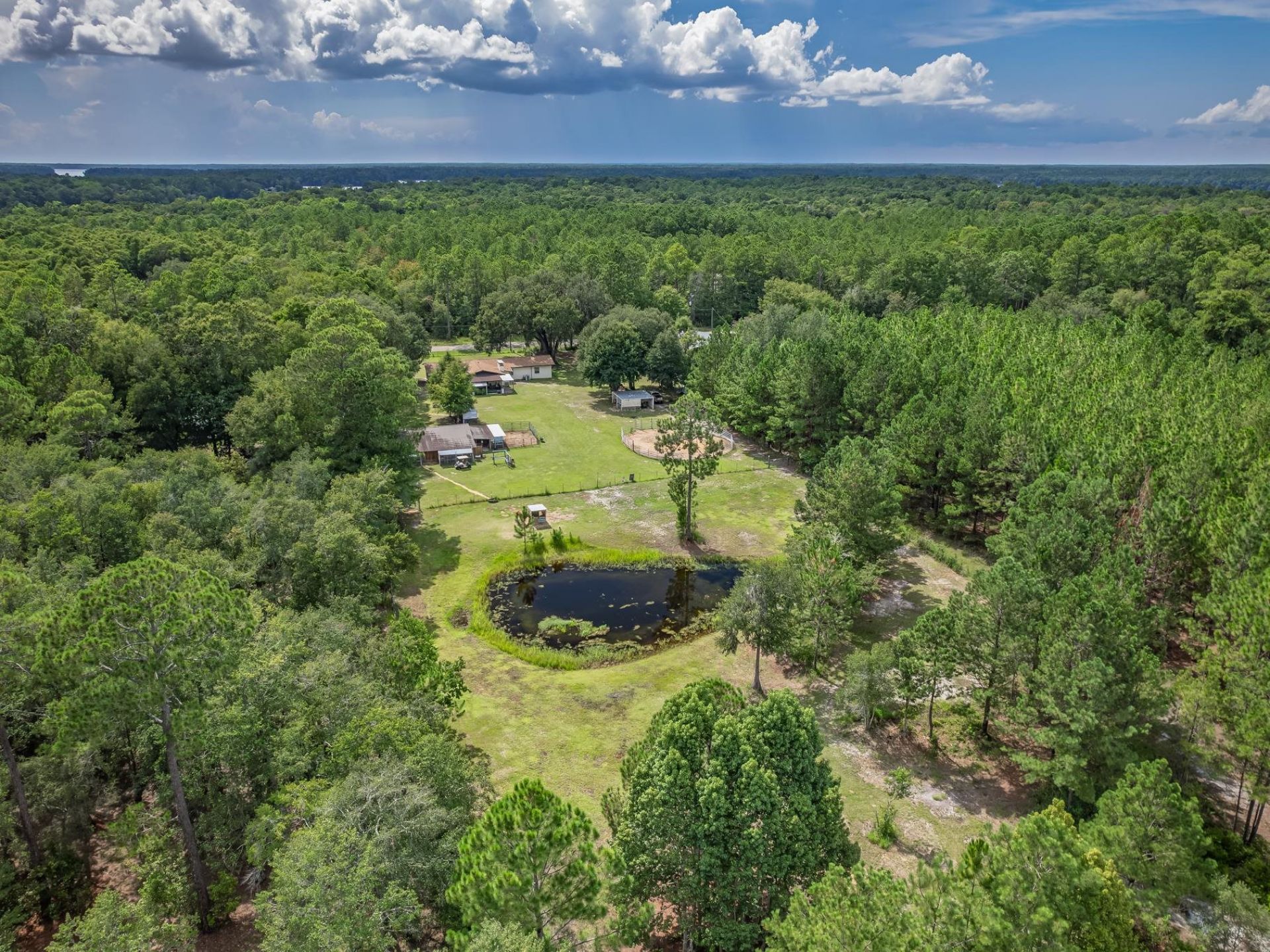 2407 Oscar Harvey Road , Tallahassee, FL 32310 Photo