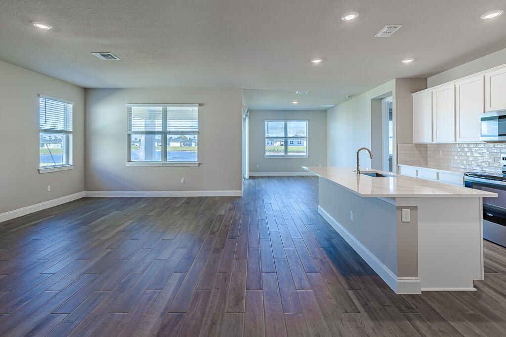 9002 Dahlia Circle, Port Saint Lucie, FL 34986 Photo