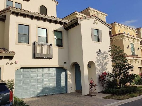 2950 NW 124th Way, Sunrise, FL 33323