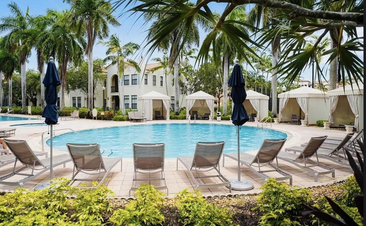 2950 NW 124th Way, Sunrise, FL 33323 Photo
