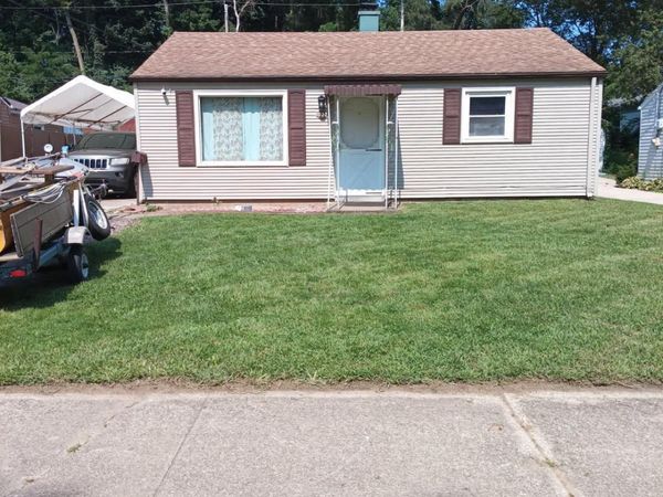1027 E Chippewa Avenue, South Bend, IN 46614