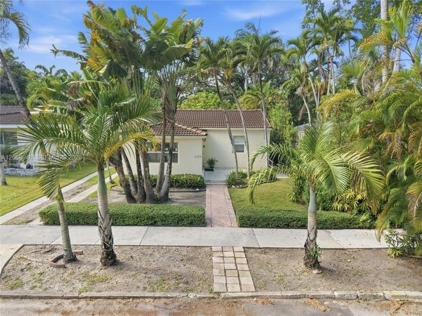 2355 Overbrook St , Miami, FL 33133