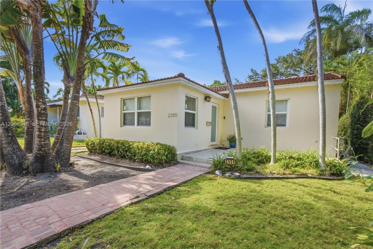 2355 Overbrook St , Miami, FL 33133 Photo