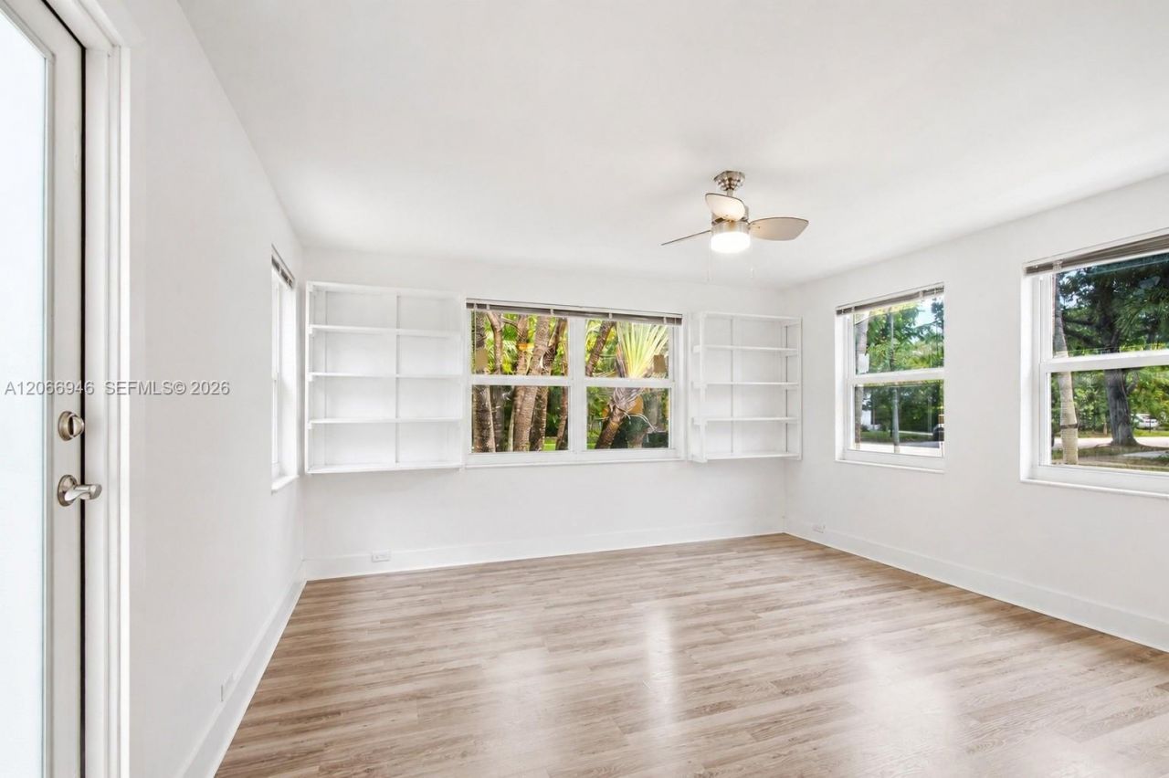 2355 Overbrook St , Miami, FL 33133 Photo