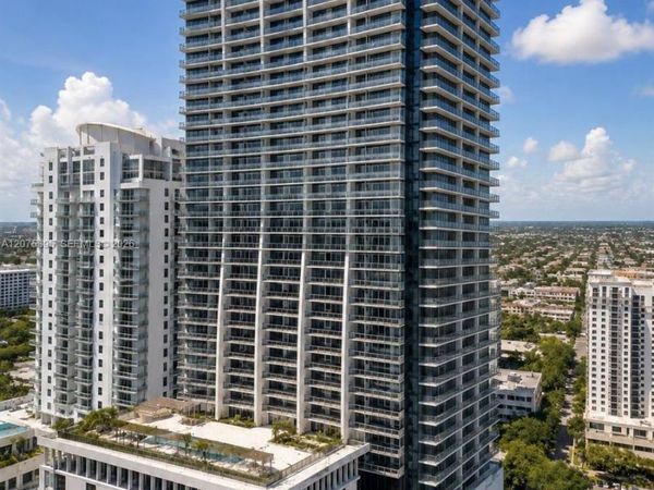 1010 Brickell Ave, Unit 2009, Miami, FL 33131