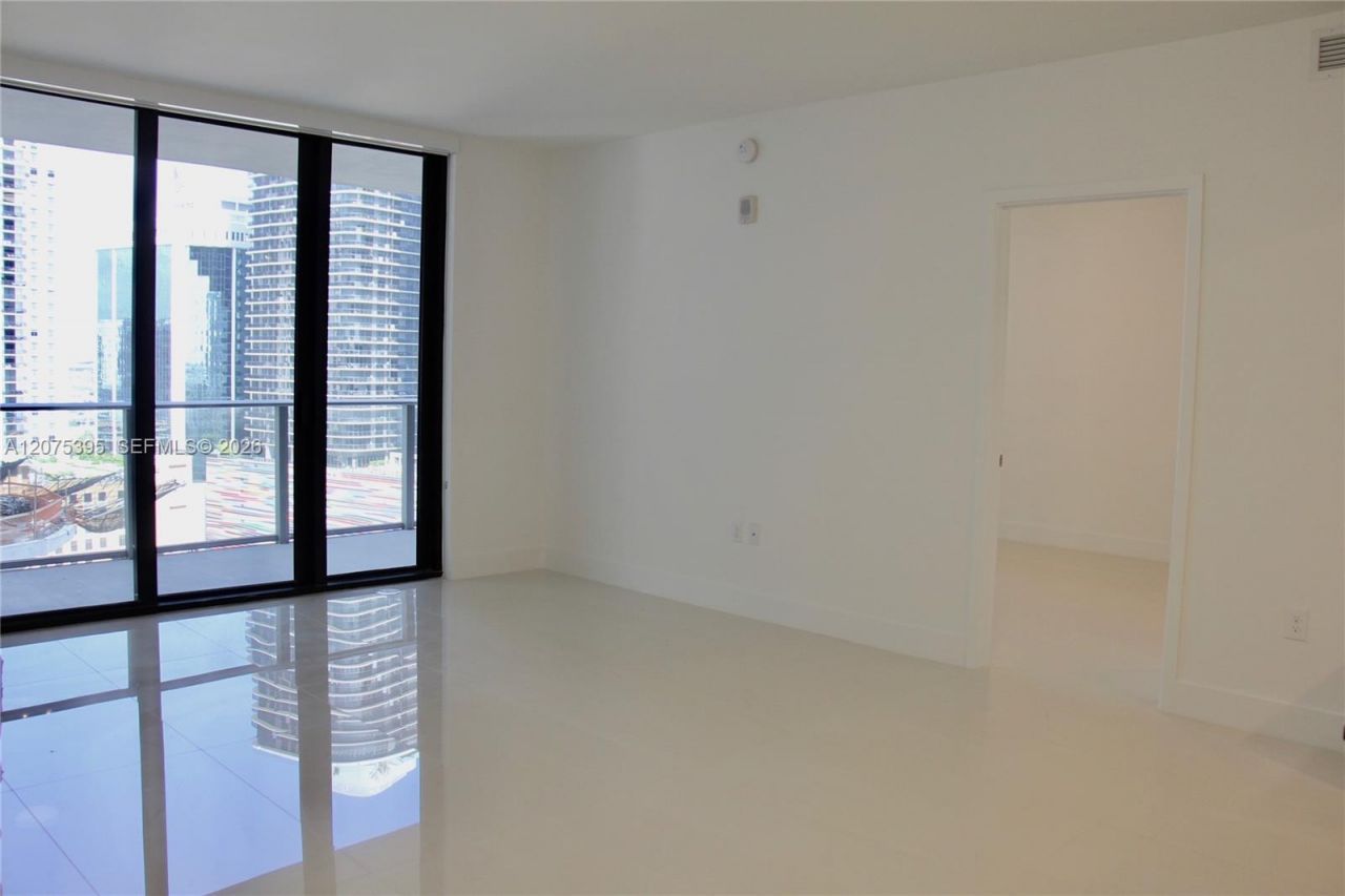1010 Brickell Ave, Unit 2009, Miami, FL 33131 Photo