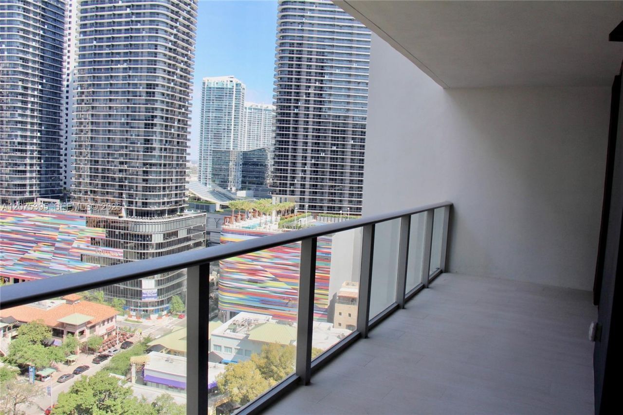 1010 Brickell Ave, Unit 2009, Miami, FL 33131 Photo