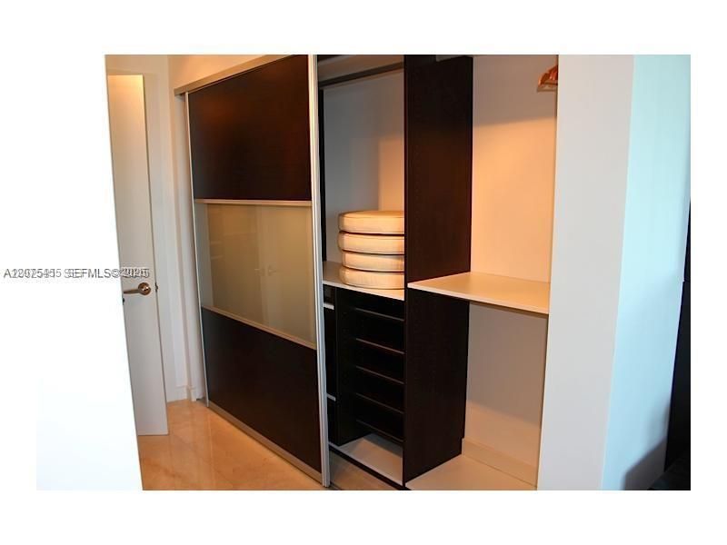 900 Biscayne Blvd , Unit 4207, Miami, FL 33132 Photo
