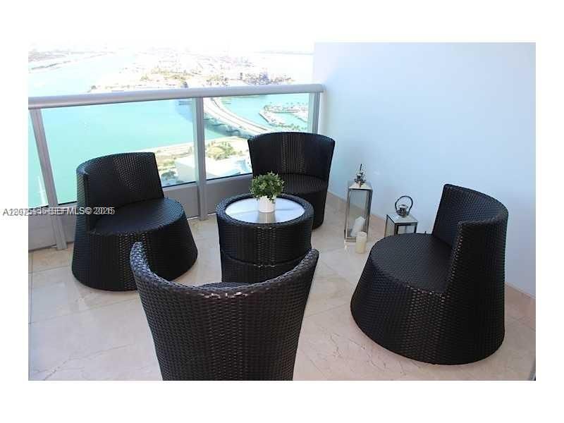 900 Biscayne Blvd , Unit 4207, Miami, FL 33132 Photo