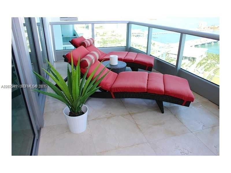 900 Biscayne Blvd , Unit 4207, Miami, FL 33132 Photo