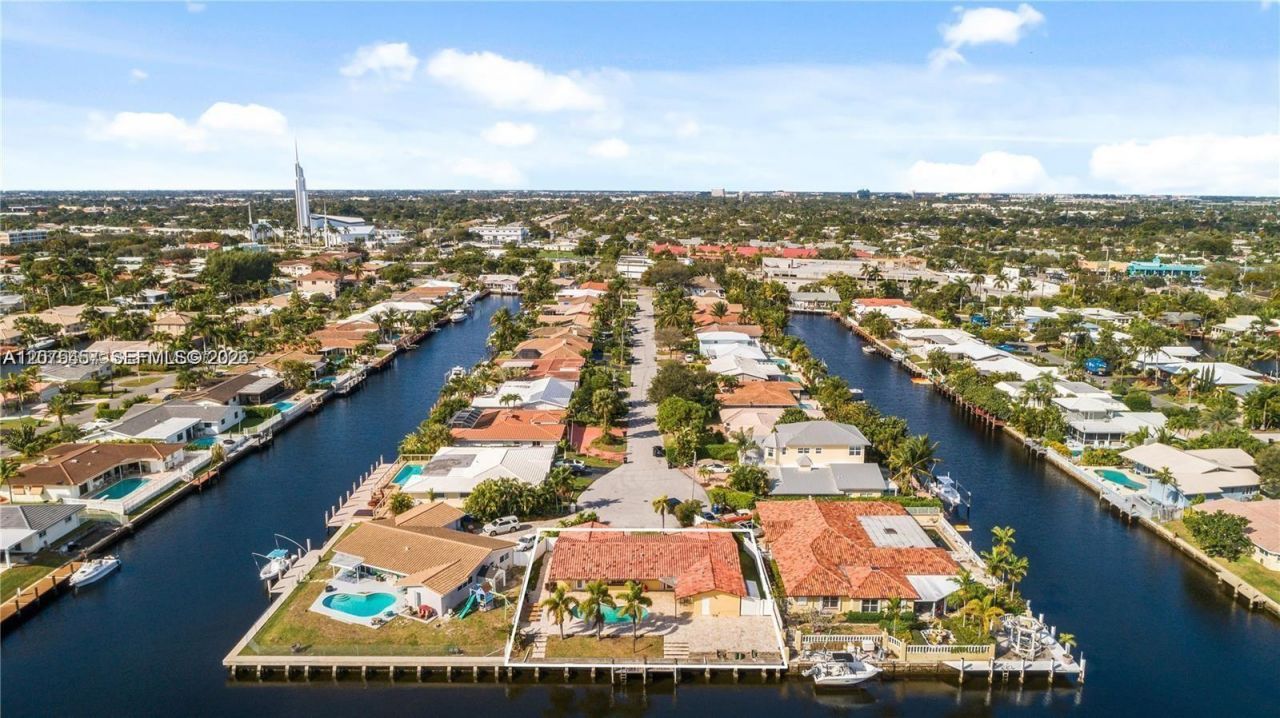 2820 NE 57th St , Fort Lauderdale, FL 33308 Photo