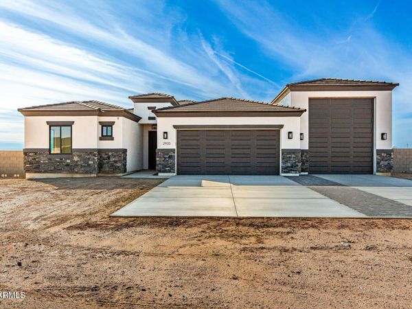 2920 S 364TH Drive, Tonopah, AZ 85354