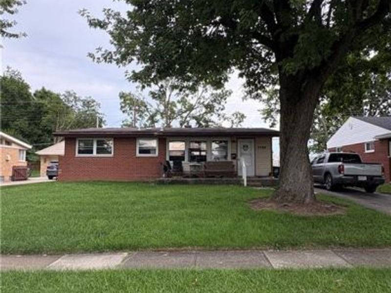 3300 Braddock Street, Kettering, OH 45420 Photo 2