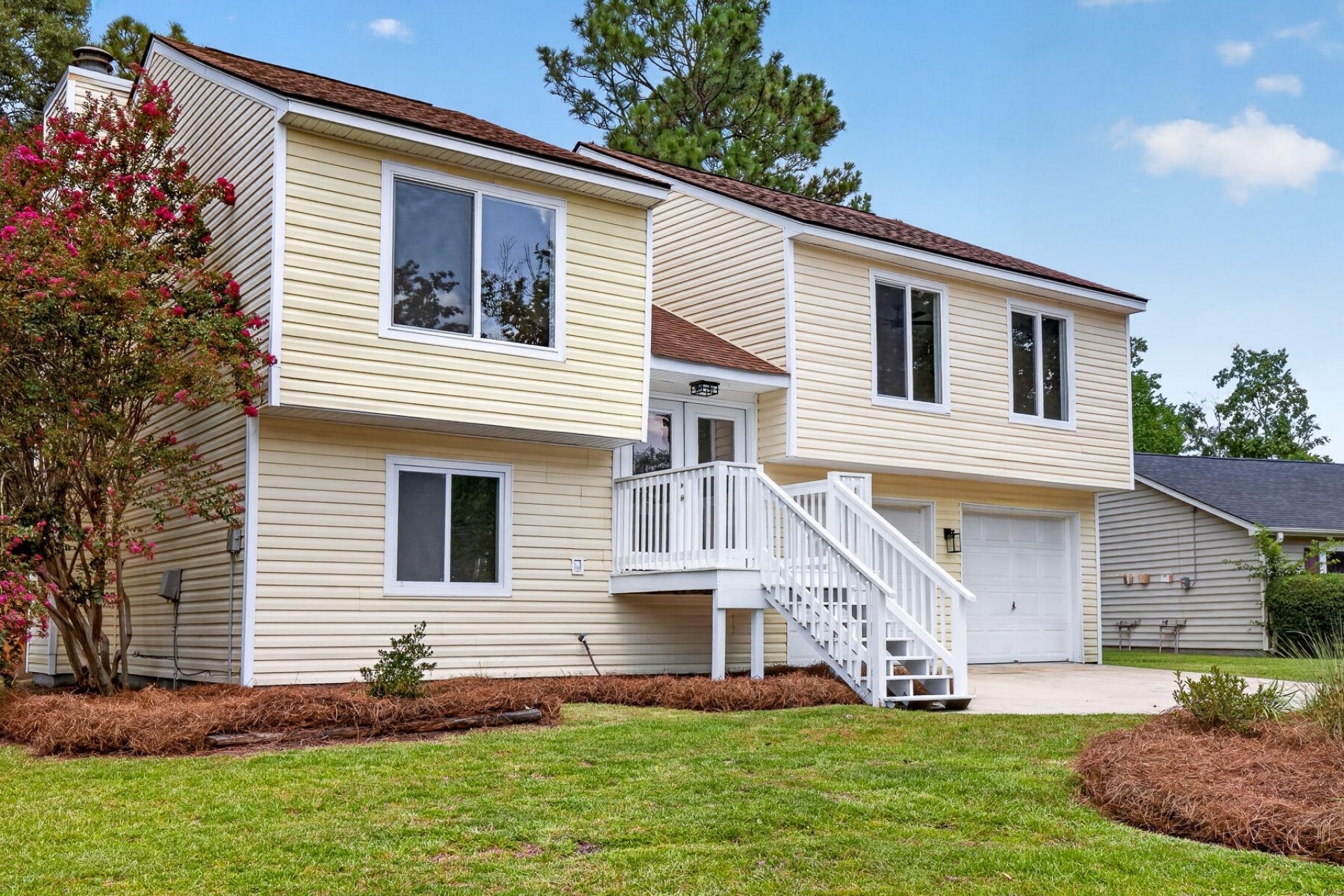 104 Foxfire Court Photo 1