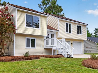 104 Foxfire Court, Summerville, SC 29486