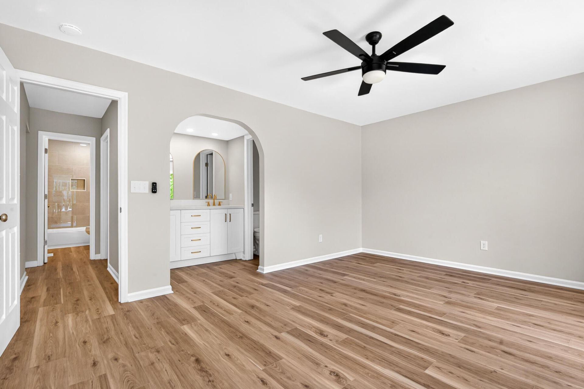 104 Foxfire Court Photo 17