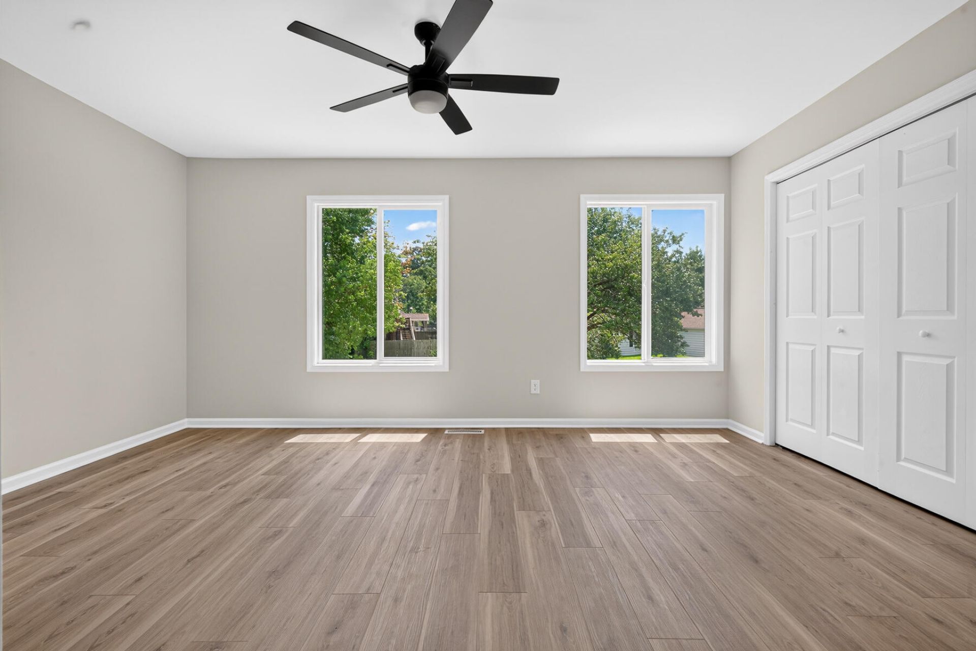 104 Foxfire Court Photo 23