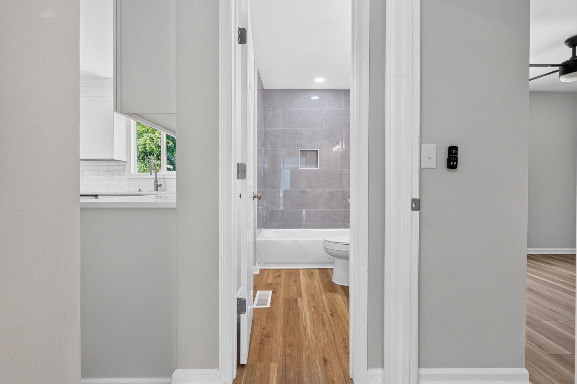104 Foxfire Court Photo 24