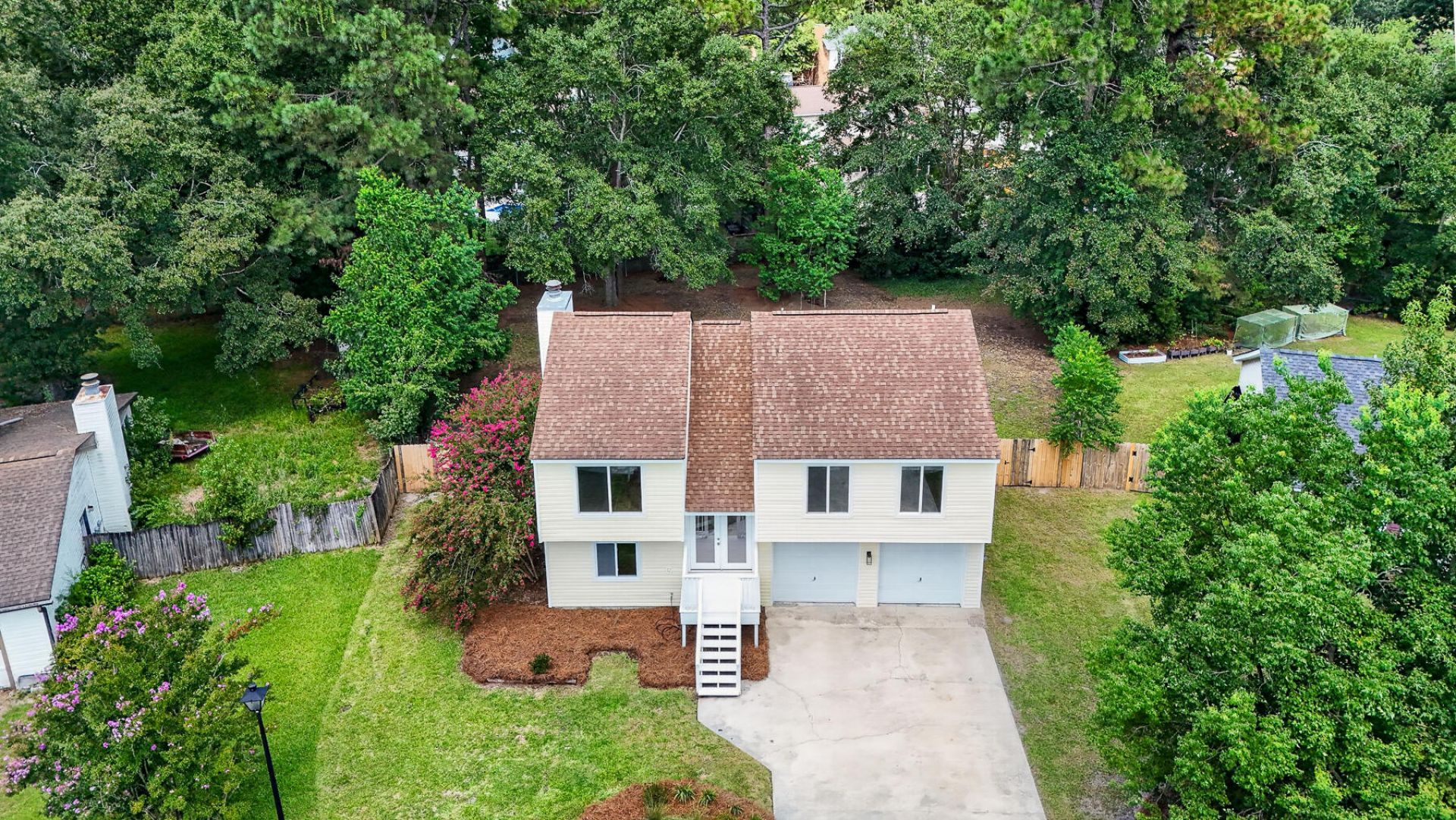 104 Foxfire Court Photo 4