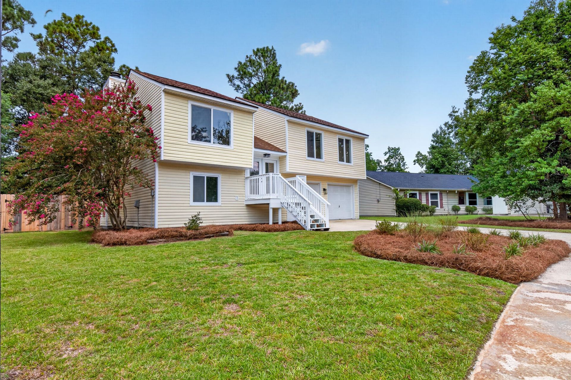 104 Foxfire Court Photo 6