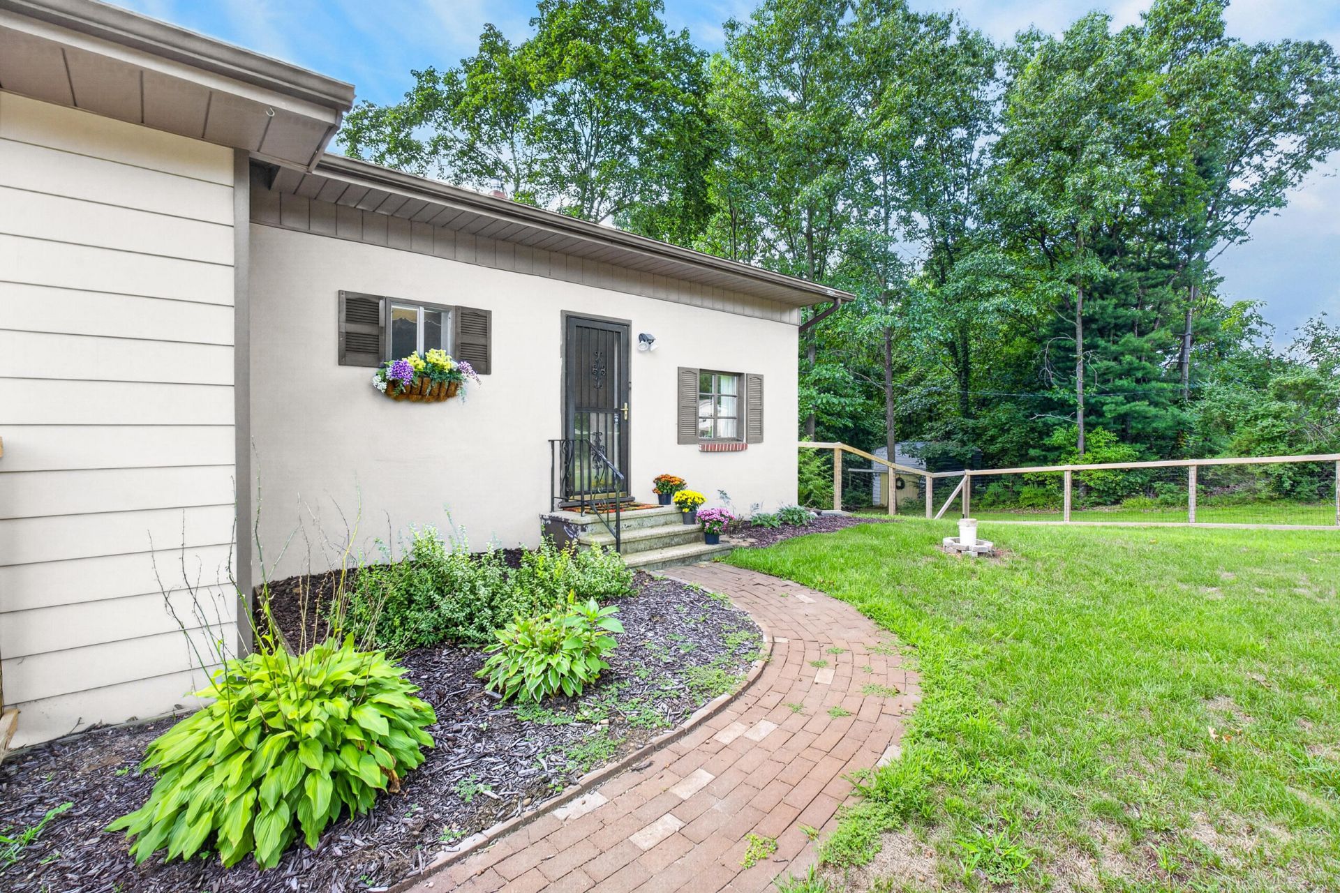 10968 I Drive N, Battle Creek, MI 49014 Main Photo