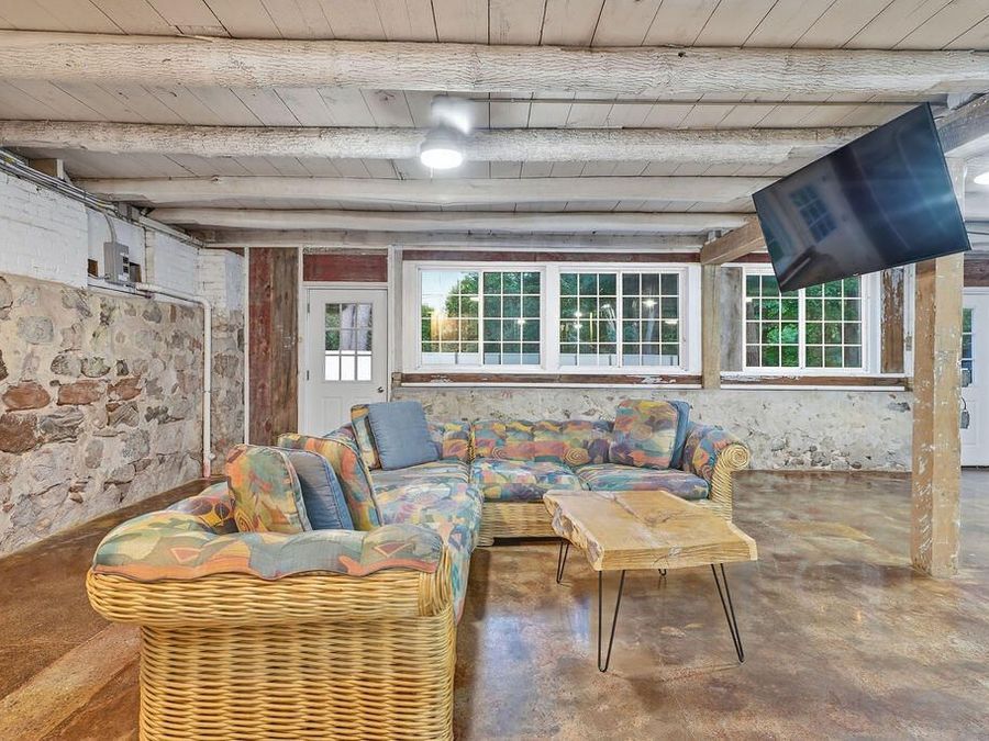 Property Image 60