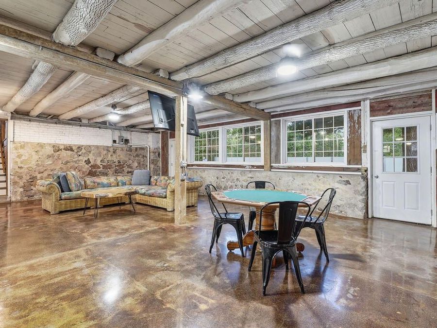 Property Image 63