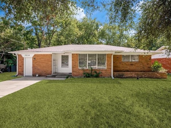 3214 Avon Street, Denton, TX 76209