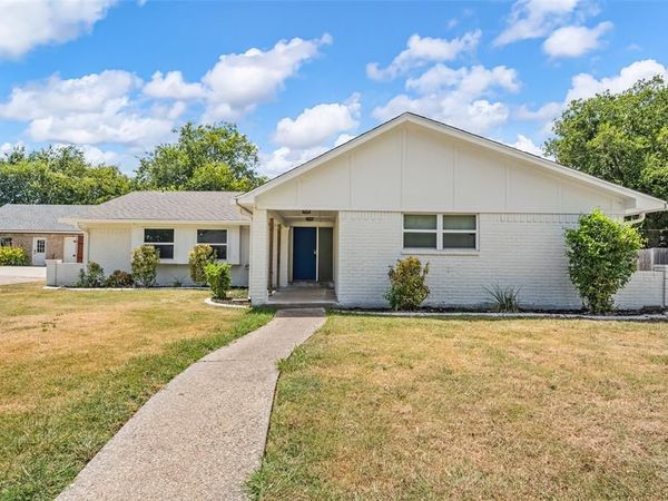 229 Crockett Lane , Hewitt, TX 76643