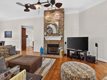 19 ASHLAR CT, WAYNESBORO, VA 22980