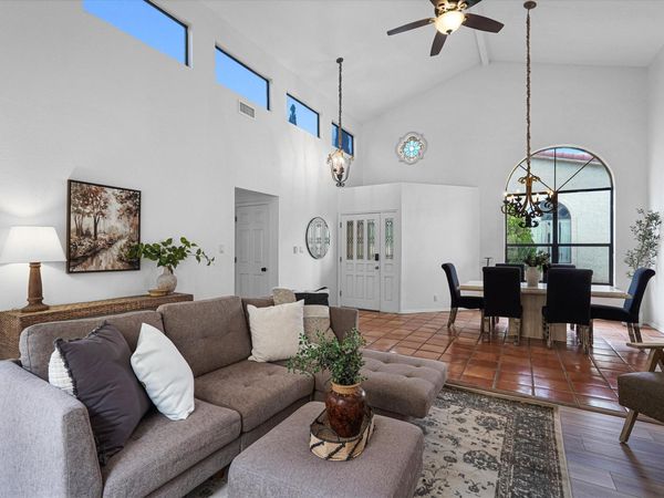 6213 Academy Ridge Court NE, Albuquerque, NM 87111
