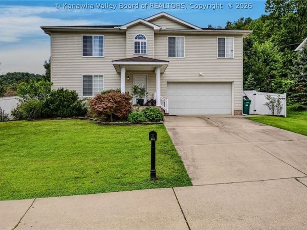 211 Patricia Street, Poca, WV 25159