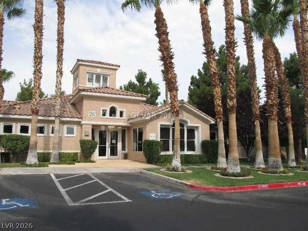251 S Green Valley Parkway, Unit 1012, Henderson, NV 89012