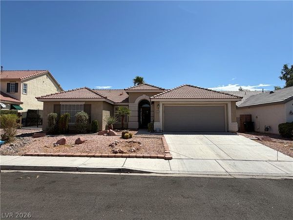 3632 Snowy Pines Street, Las Vegas, NV 89147