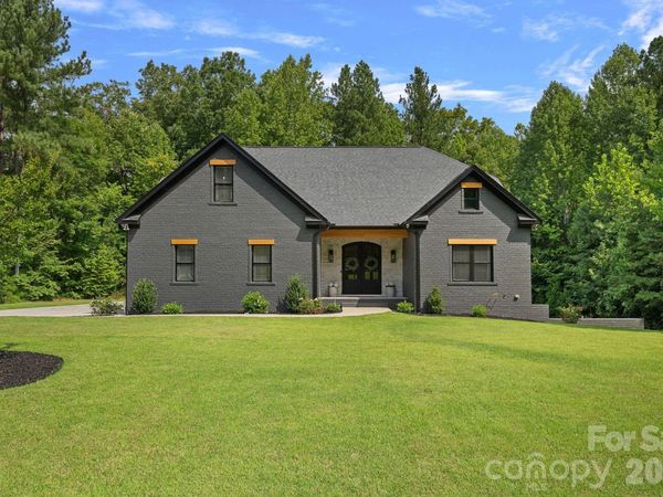 140 Crooked Branch Way, Troutman, NC 28166