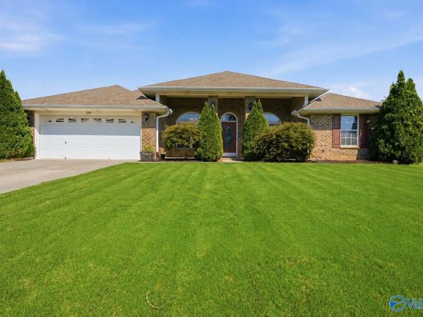 229 Brier Ridge Court, Madison, AL 35757