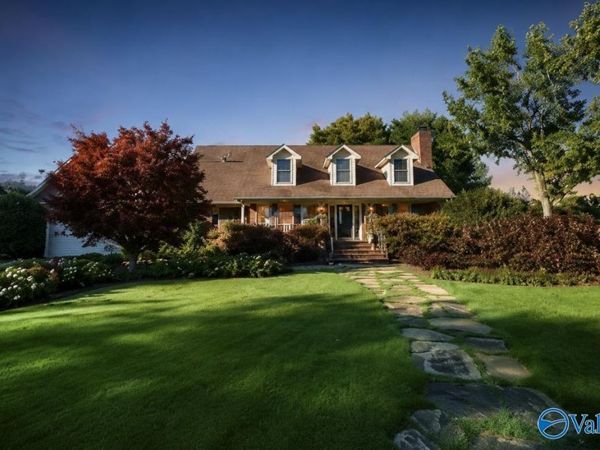 5848 Pleasant Grove Road, Albertville, AL 35950