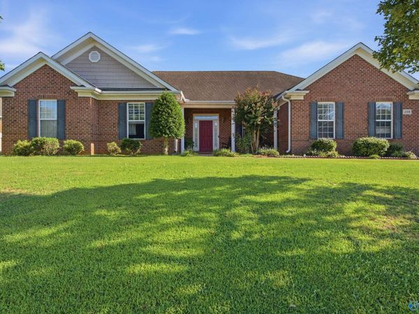 208 Cozy Creek Road, Meridianville, AL 35759