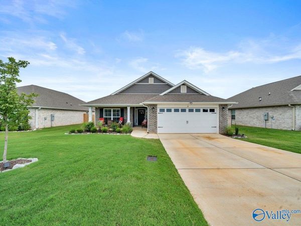 19876 Redhawk Drive, Athens, AL 35611