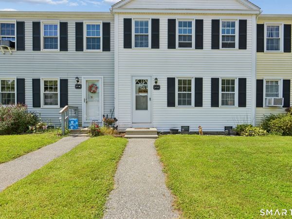 17 Lakeside, Unit N, Ledyard, CT 06339