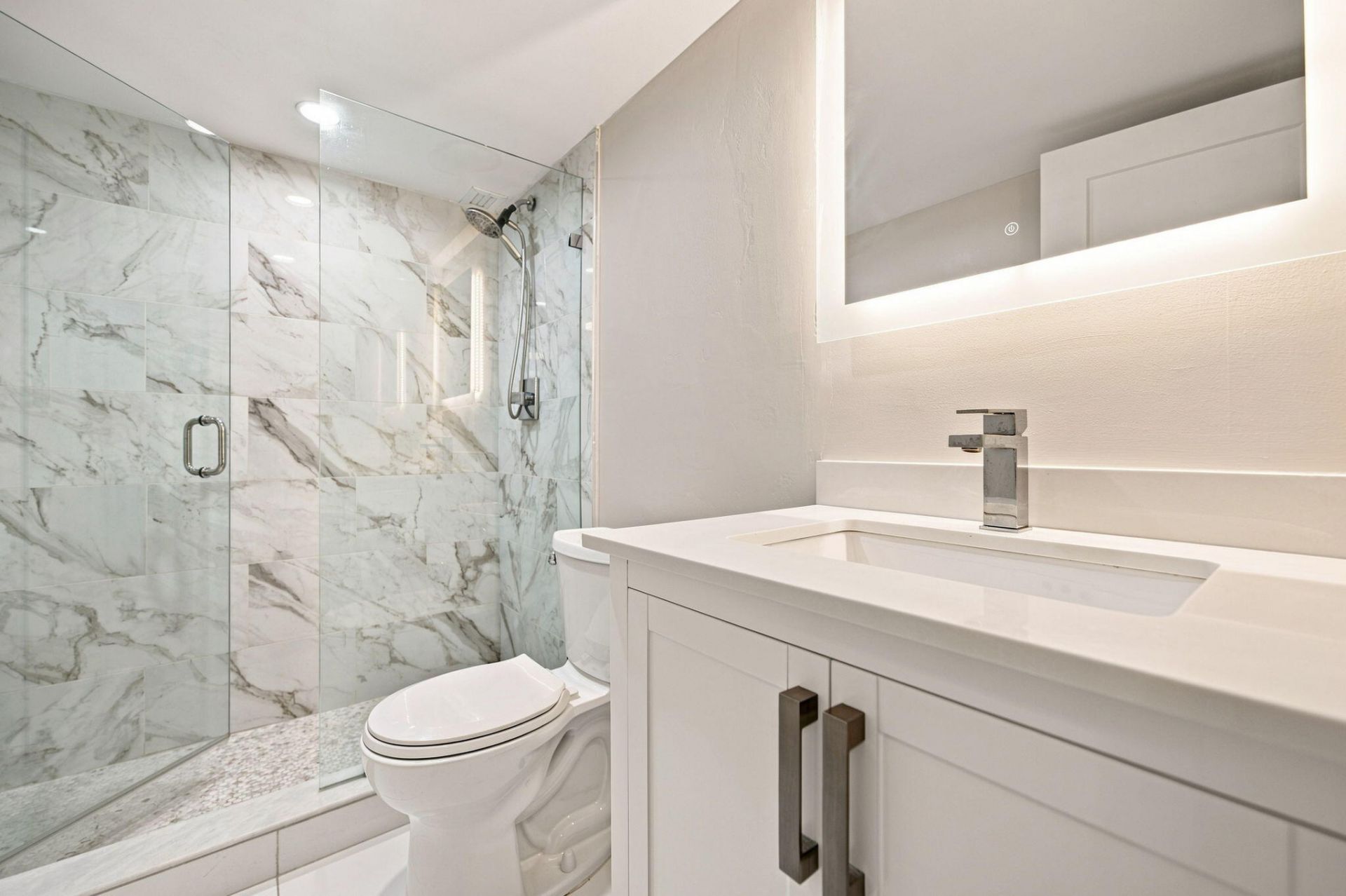 340 Sunset Drive, Unit 405, Fort Lauderdale, FL 33301 Photo