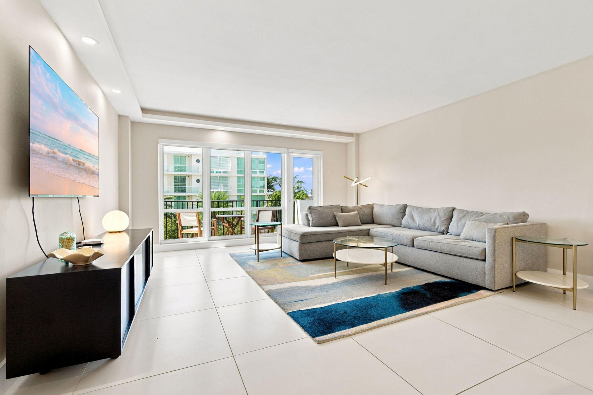 340 Sunset Drive, Unit 405, Fort Lauderdale, FL 33301 Photo