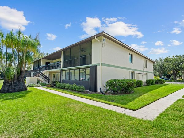 6299 CHASEWOOD Drive, Unit H, Jupiter, FL 33458