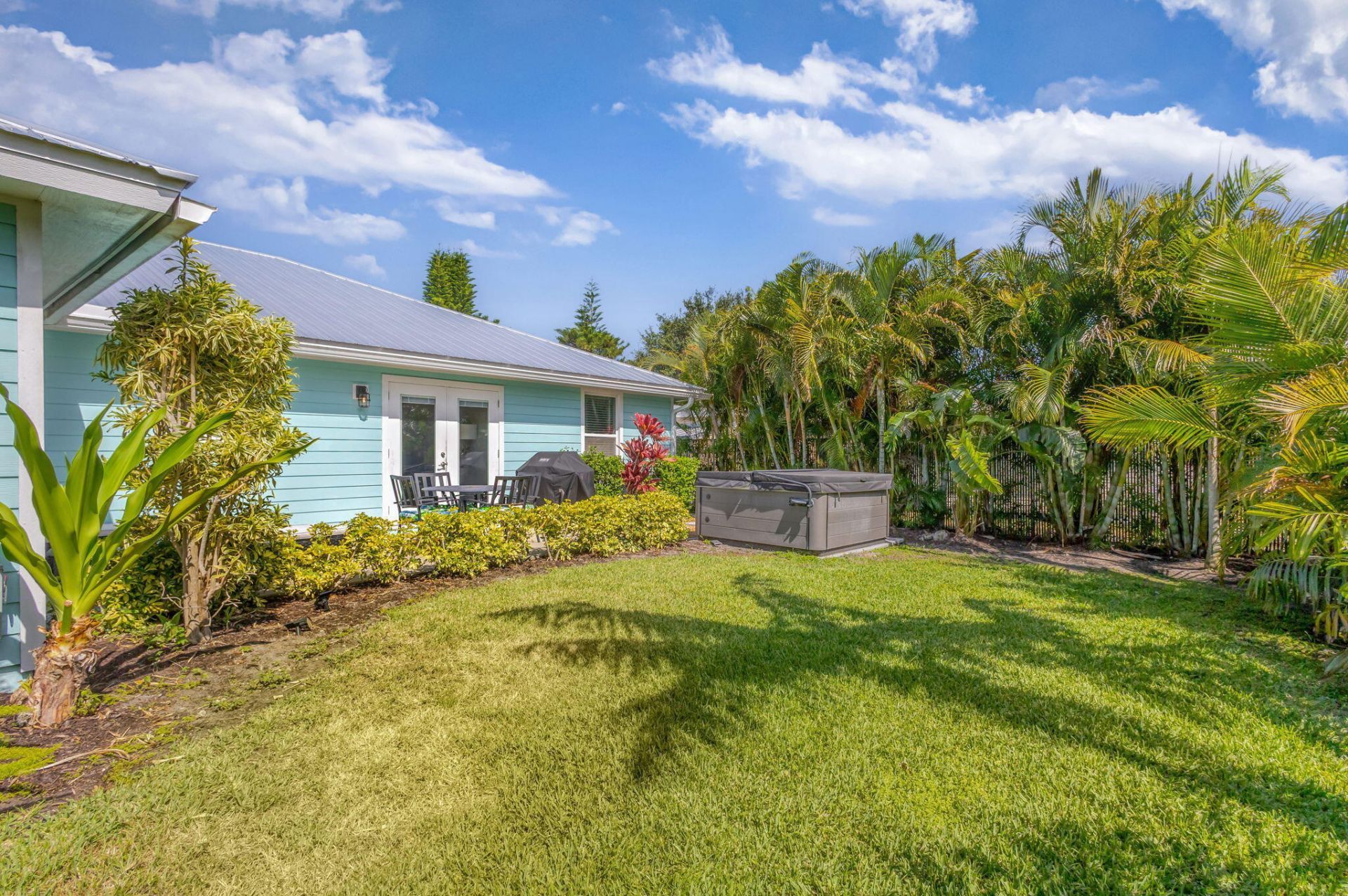 10600 SE Gomez Avenue, Hobe Sound, FL 33455 Photo
