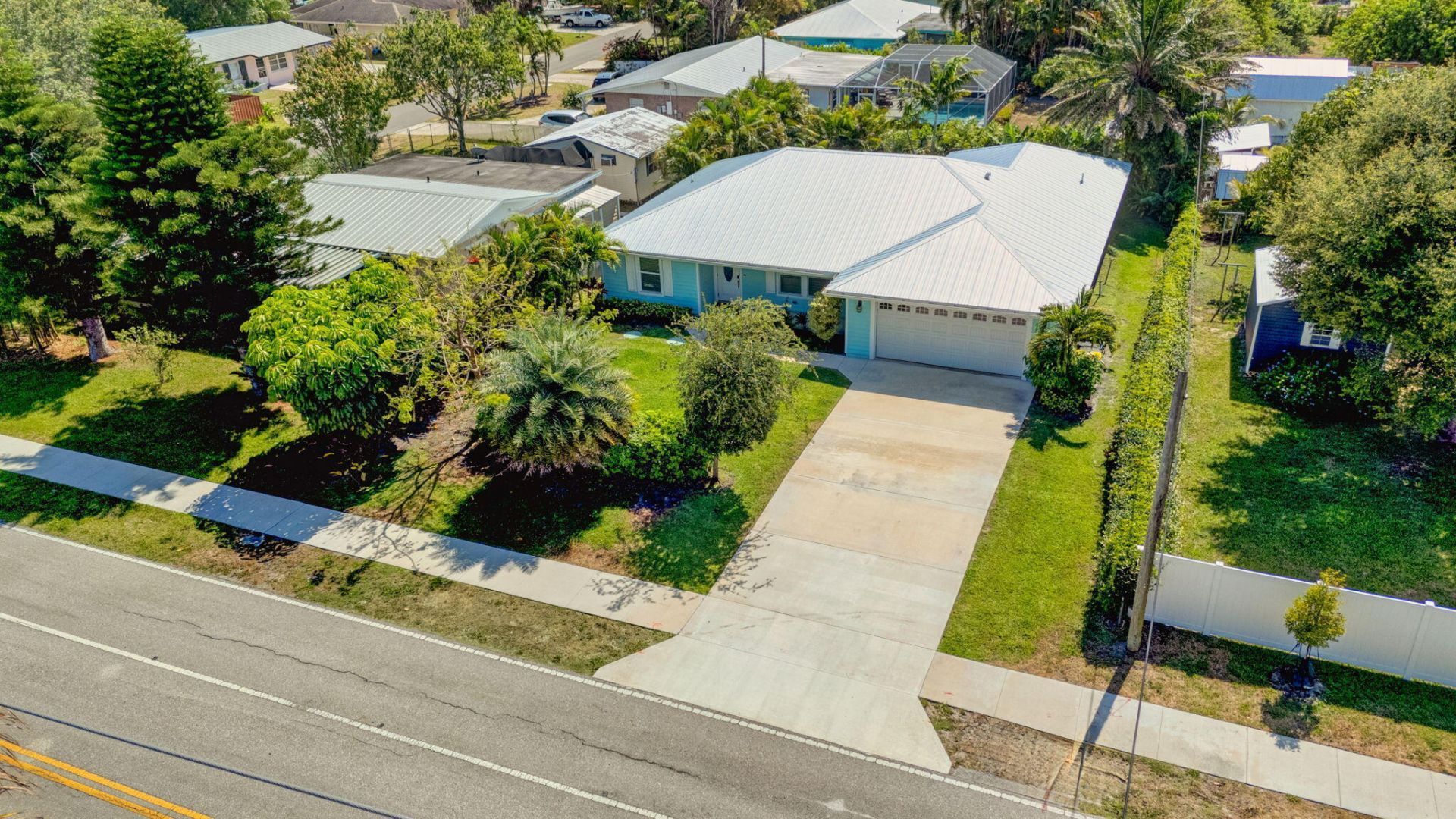 10600 SE Gomez Avenue, Hobe Sound, FL 33455 Photo